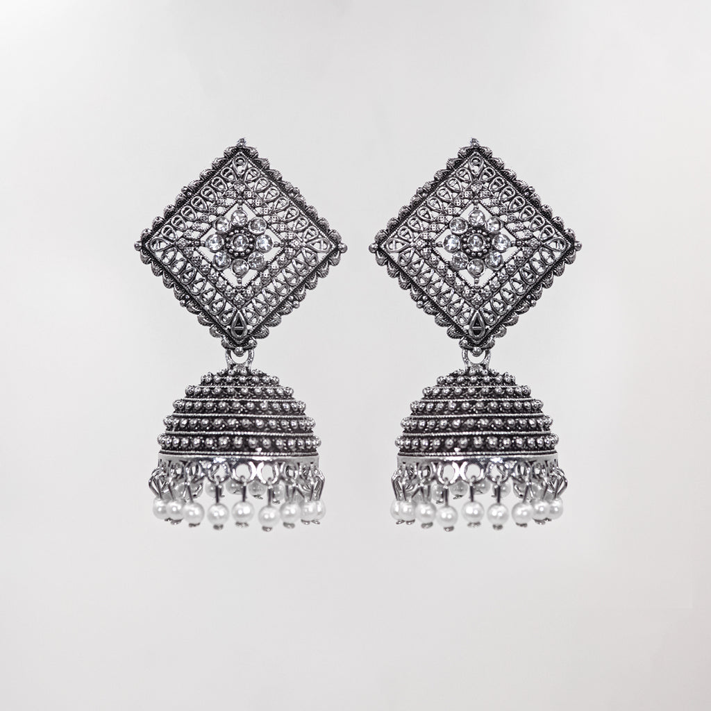 Chaukriti Jhumka