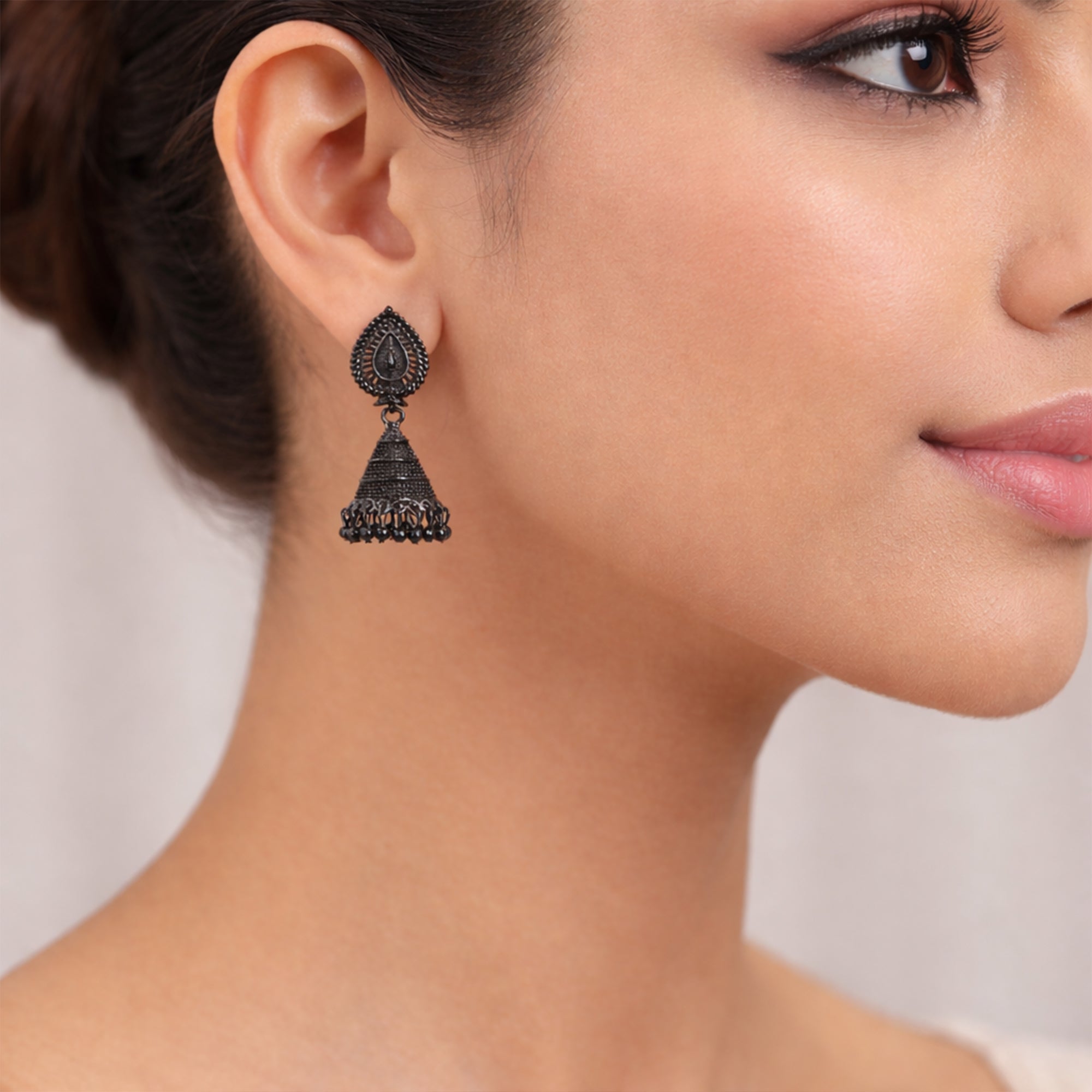 Charcoal Leaf Jhumki